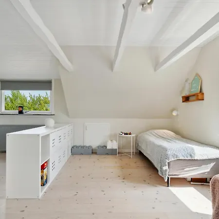 3 Bedroom Lovely In